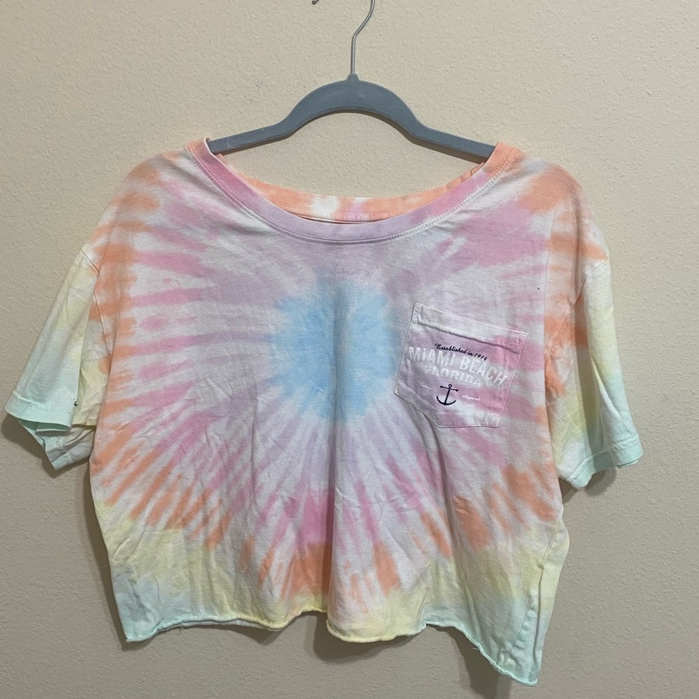 Crop top